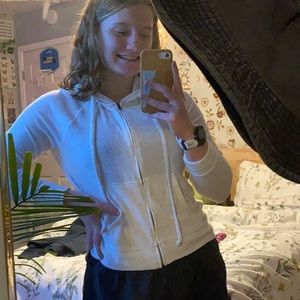 super soft aerie white zip up sweater 🗻